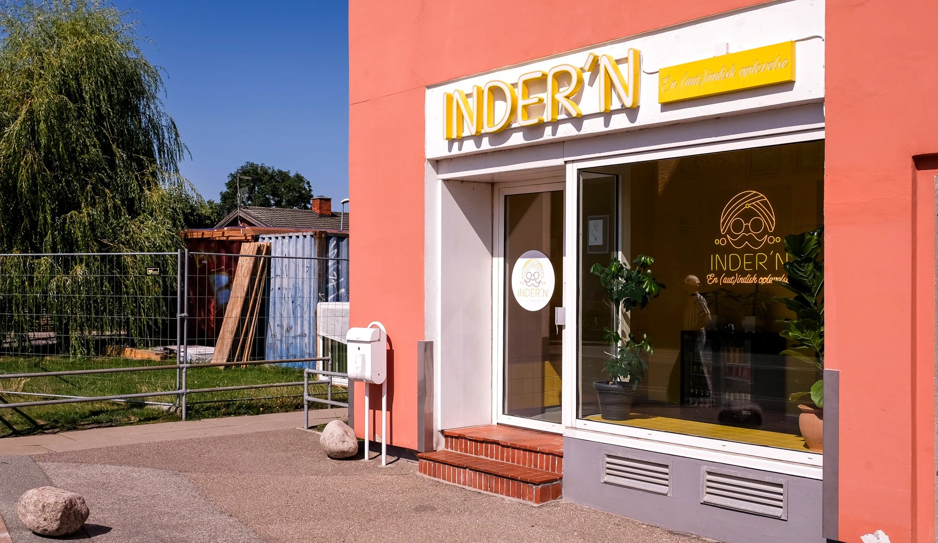 Autentiske indiske retter fra Inder'n – Butter Chicken, Palak Party, Lamb Rogan Josh og mere